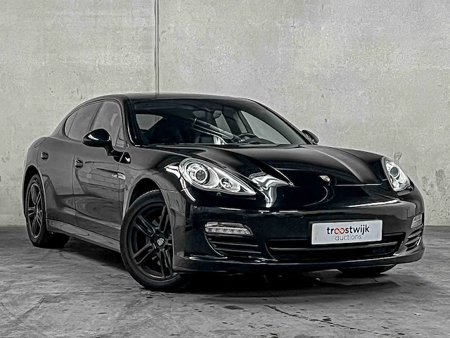 Porsche panamera 3.0 d 250pk 2012, 44-xzg-6 - afbeelding 2 van  74