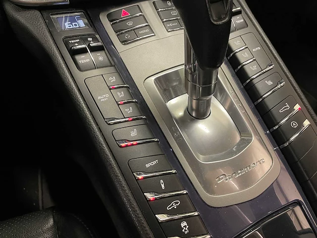 Porsche panamera 3.0 d 250pk 2012, 44-xzg-6 - afbeelding 64 van  74