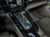 Porsche panamera 3.6 v6 304pk 2011 - afbeelding 19 van  45