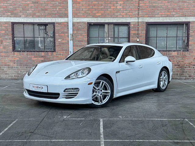 Porsche panamera 3.6 v6 304pk 2011 - afbeelding 12 van  45