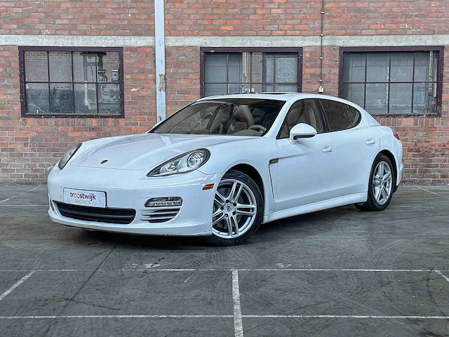 Porsche panamera 3.6 v6 304pk 2011 - afbeelding 23 van  45