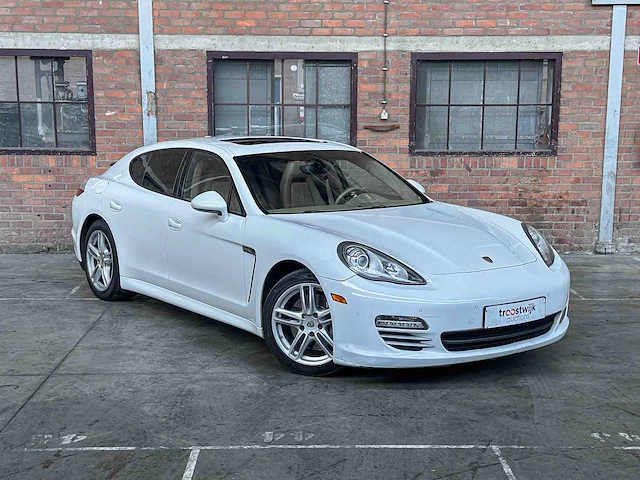 Porsche panamera 3.6 v6 304pk 2011 - afbeelding 44 van  45