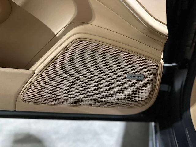 Porsche panamera 4 s e-hybrid 3.0 v6 executive -new model- 416pk 2017 - afbeelding 37 van  65
