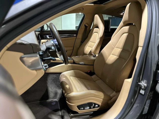 Porsche panamera 4 s e-hybrid 3.0 v6 executive -new model- 416pk 2017 - afbeelding 38 van  65
