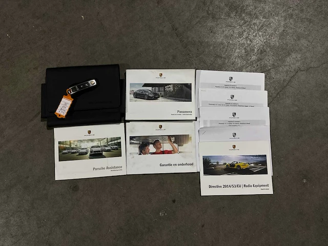 Porsche panamera 4 s e-hybrid 3.0 v6 executive -new model- 416pk 2017 - afbeelding 55 van  65