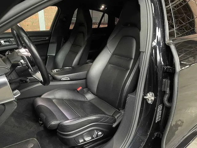 Porsche panamera 4s 2.9 v6 441pk 2017, k-988-zl - afbeelding 48 van  66