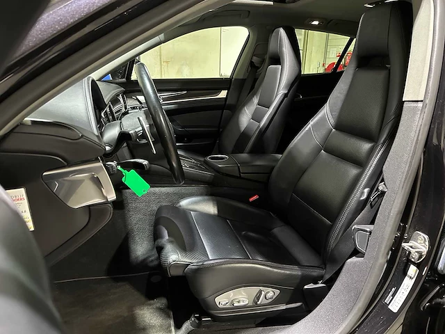 Porsche panamera 4s 3.0 v6 420pk 2013, 2-xbf-53 - afbeelding 31 van  53