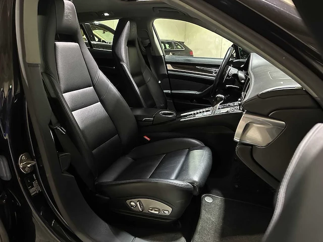 Porsche panamera 4s 3.0 v6 420pk 2013, 2-xbf-53 - afbeelding 40 van  53