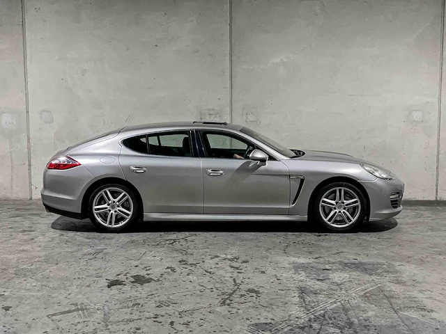 Porsche panamera 4s 4.8 v8 400pk 2009, grf-24-r youngtimer - afbeelding 10 van  55