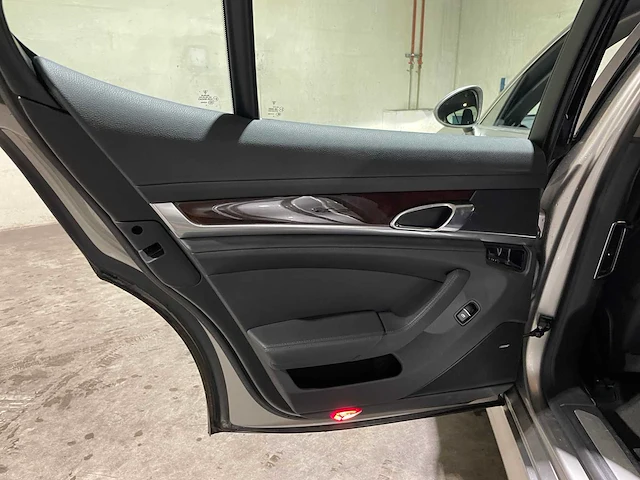 Porsche panamera 4s 4.8 v8 400pk 2009, grf-24-r youngtimer - afbeelding 36 van  55