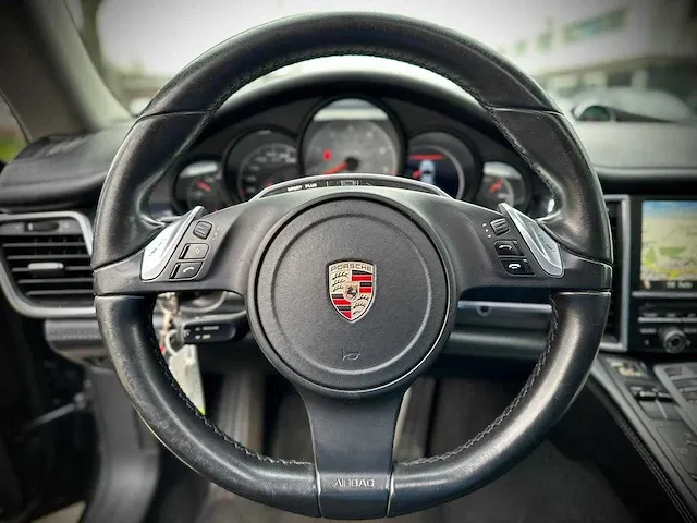 Porsche panamera 4s 4.8 v8 pdk double clutch automaat, x-114-tj - afbeelding 16 van  29