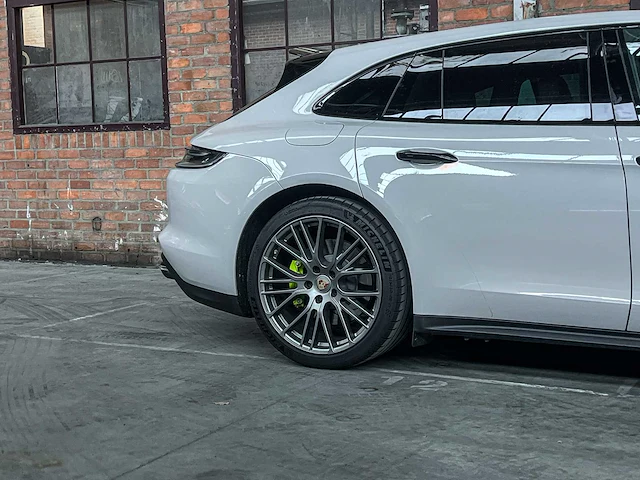 Porsche panamera 4s e-hybrid phev sport turismo platinum edition 462pk 2023 - afbeelding 13 van  91