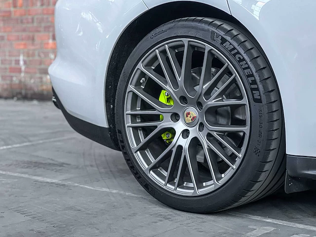 Porsche panamera 4s e-hybrid phev sport turismo platinum edition 462pk 2023 - afbeelding 16 van  91