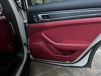 Porsche panamera 4s e-hybrid phev sport turismo platinum edition 462pk 2023 - afbeelding 44 van  91