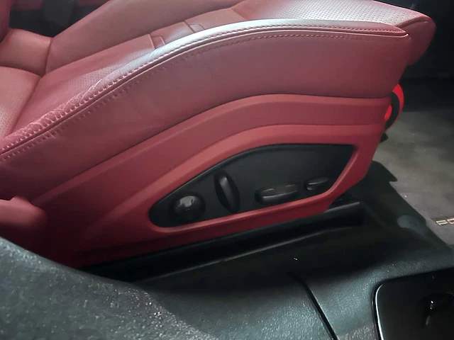 Porsche panamera 4s e-hybrid phev sport turismo platinum edition 462pk 2023 - afbeelding 46 van  91