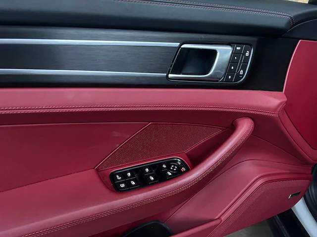 Porsche panamera 4s e-hybrid phev sport turismo platinum edition 462pk 2023 - afbeelding 84 van  91
