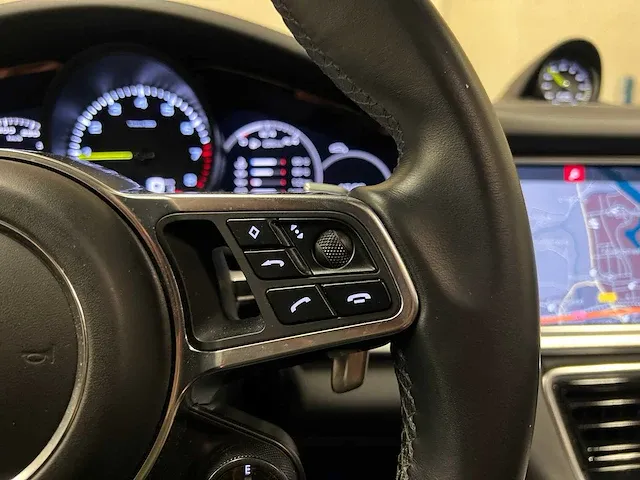 Porsche panamera e-hybrid 4 3.0 v6 462pk new-model 2017 sport-chrono plug-in hybrid - afbeelding 16 van  73