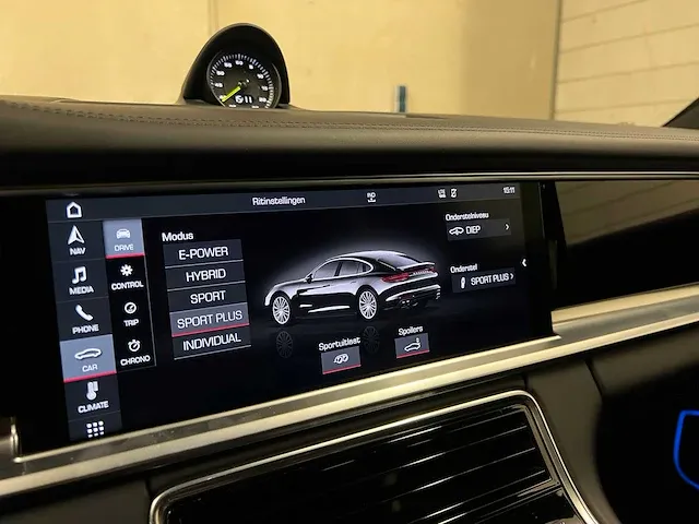 Porsche panamera e-hybrid 4 3.0 v6 462pk new-model 2017 sport-chrono plug-in hybrid - afbeelding 29 van  73