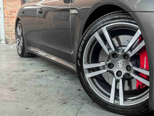 Porsche panamera gts 4.8 v8 430pk 2013 (origineel-nl + 2e eigenaar), 03-zvf-7 - afbeelding 4 van  77