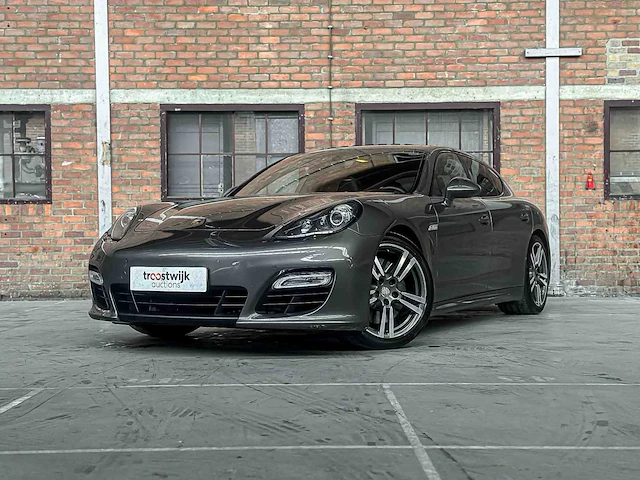 Porsche panamera gts 4.8 v8 430pk 2013 (origineel-nl + 2e eigenaar), 03-zvf-7 - afbeelding 1 van  77