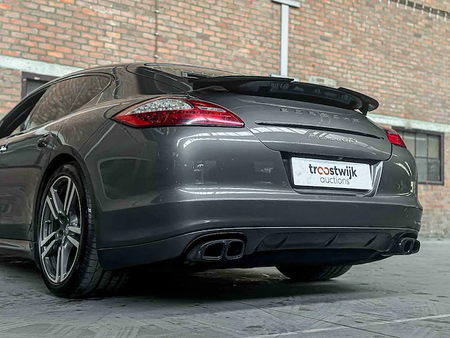 Porsche panamera gts 4.8 v8 430pk 2013 (origineel-nl + 2e eigenaar), 03-zvf-7 - afbeelding 17 van  77