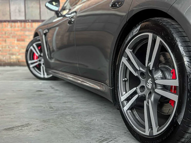 Porsche panamera gts 4.8 v8 430pk 2013 (origineel-nl + 2e eigenaar), 03-zvf-7 - afbeelding 20 van  77