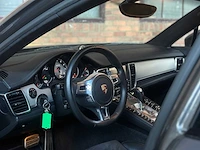 Porsche panamera gts 4.8 v8 430pk 2013 (origineel-nl + 2e eigenaar), 03-zvf-7 - afbeelding 24 van  77
