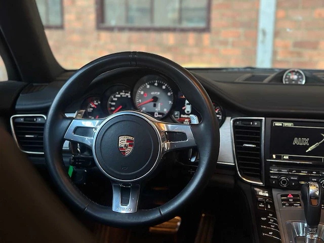 Porsche panamera gts 4.8 v8 430pk 2013 (origineel-nl + 2e eigenaar), 03-zvf-7 - afbeelding 27 van  77
