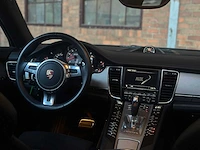 Porsche panamera gts 4.8 v8 430pk 2013 (origineel-nl + 2e eigenaar), 03-zvf-7 - afbeelding 28 van  77
