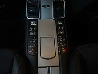 Porsche panamera gts 4.8 v8 430pk 2013 (origineel-nl + 2e eigenaar), 03-zvf-7 - afbeelding 48 van  77