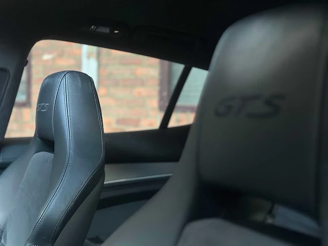 Porsche panamera gts 4.8 v8 430pk 2013 (origineel-nl + 2e eigenaar), 03-zvf-7 - afbeelding 64 van  77