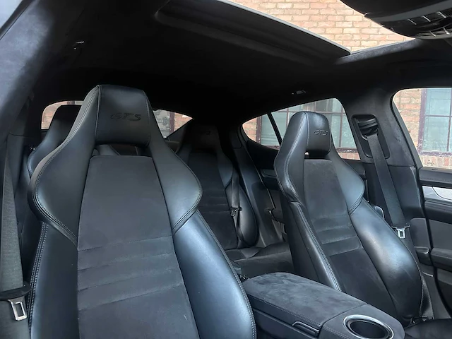 Porsche panamera gts 4.8 v8 430pk 2013 (origineel-nl + 2e eigenaar), 03-zvf-7 - afbeelding 68 van  77