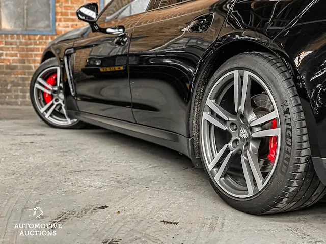 Porsche panamera gts 4.8 v8 sport-chrono 441pk 2014, g-250-rv - afbeelding 20 van  67