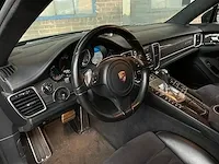 Porsche panamera gts 4.8 v8 sport-chrono 441pk 2014, g-250-rv - afbeelding 26 van  67