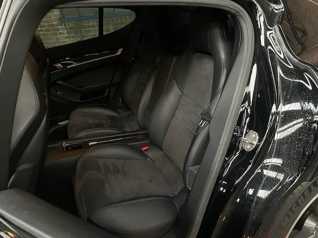 Porsche panamera gts 4.8 v8 sport-chrono 441pk 2014, g-250-rv - afbeelding 53 van  67