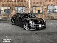 Porsche panamera gts 4.8 v8 sport-chrono 441pk 2014, g-250-rv - afbeelding 66 van  67