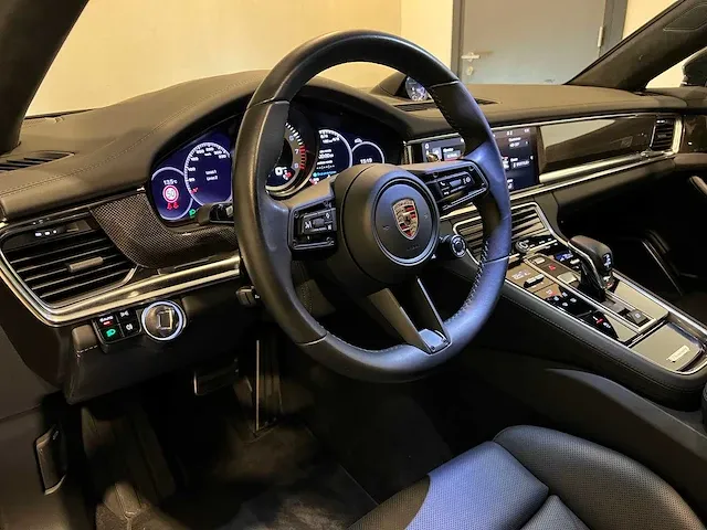 Porsche panamera gts 971 4.0 v8 -green pts- 480pk sport-chrono 2021 sport-design - afbeelding 39 van  85