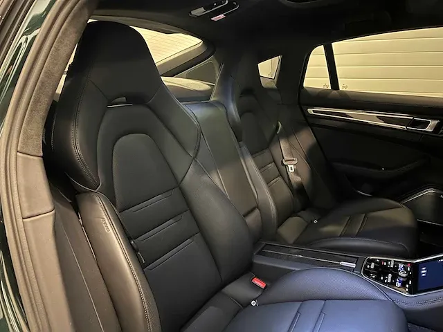 Porsche panamera gts 971 4.0 v8 -green pts- 480pk sport-chrono 2021 sport-design - afbeelding 72 van  85