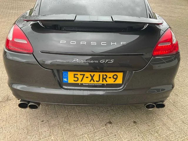 Porsche panamera gts personenauto - afbeelding 8 van  33