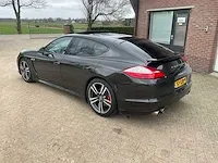 Porsche panamera gts personenauto - afbeelding 30 van  33