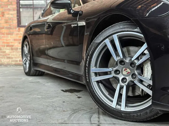 Porsche panamera hybrid 3.0 v6 380pk 2011 8-speed - afbeelding 11 van  62