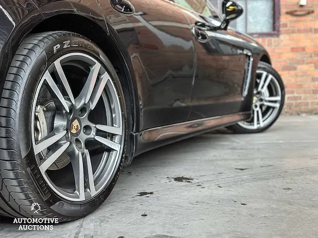 Porsche panamera hybrid 3.0 v6 380pk 2011 8-speed - afbeelding 16 van  62