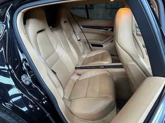 Porsche panamera hybrid 3.0 v6 380pk 2011 8-speed - afbeelding 55 van  62