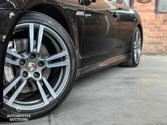 Porsche panamera hybrid 3.0 v6 380pk 2011 8-speed - afbeelding 5 van  62