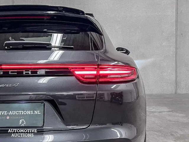 Porsche panamera sport turismo 4 3.0 v6 330pk 2018 (origineel-nl), sl-93-5g - afbeelding 13 van  74