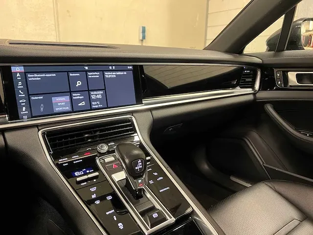 Porsche panamera sport turismo 4 3.0 v6 330pk 2018 (origineel-nl), sl-93-5g - afbeelding 24 van  74