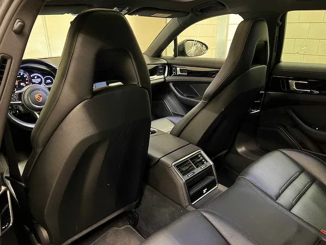 Porsche panamera sport turismo 4 3.0 v6 330pk 2018 (origineel-nl), sl-93-5g - afbeelding 46 van  74
