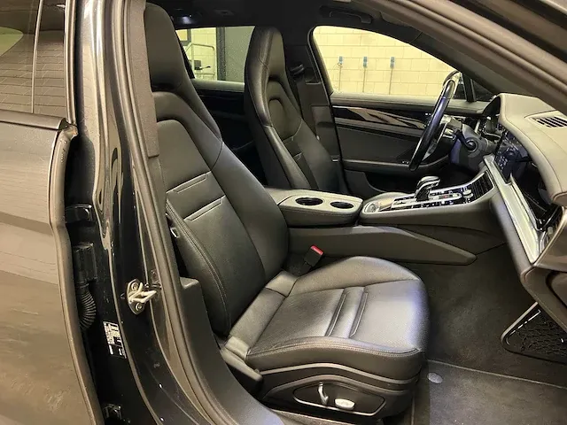 Porsche panamera sport turismo 4 3.0 v6 330pk 2018 (origineel-nl), sl-93-5g - afbeelding 51 van  74