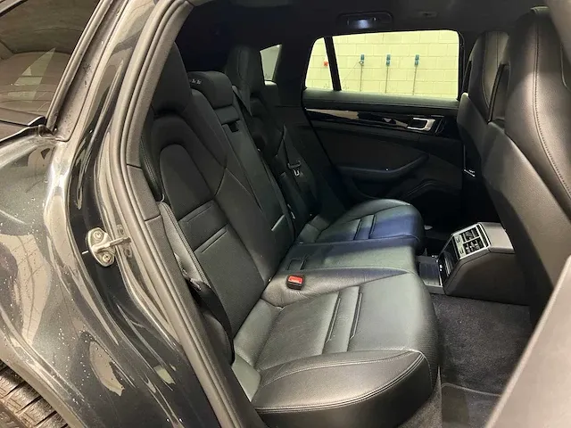 Porsche panamera sport turismo 4 3.0 v6 330pk 2018 (origineel-nl), sl-93-5g - afbeelding 54 van  74