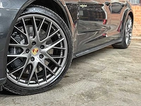 Porsche panamera sport turismo 4 e-hybrid 2.9 v6 10-years edition 462pk 2019, h-662-rx - afbeelding 34 van  65